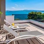 Lumine - - Zadar *