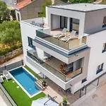 Villa Lumine - - Zadar Posedarje
