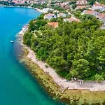 Lumine - - Zadar