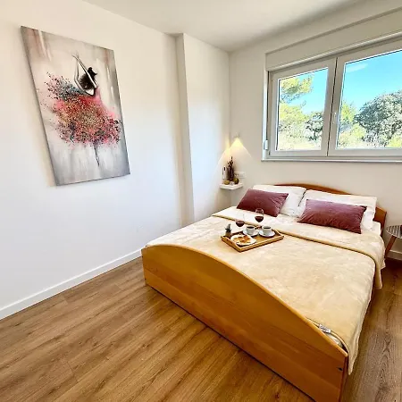 Villa Lumine - - Zadar Posedarje