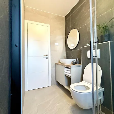 Villa Lumine - - Zadar